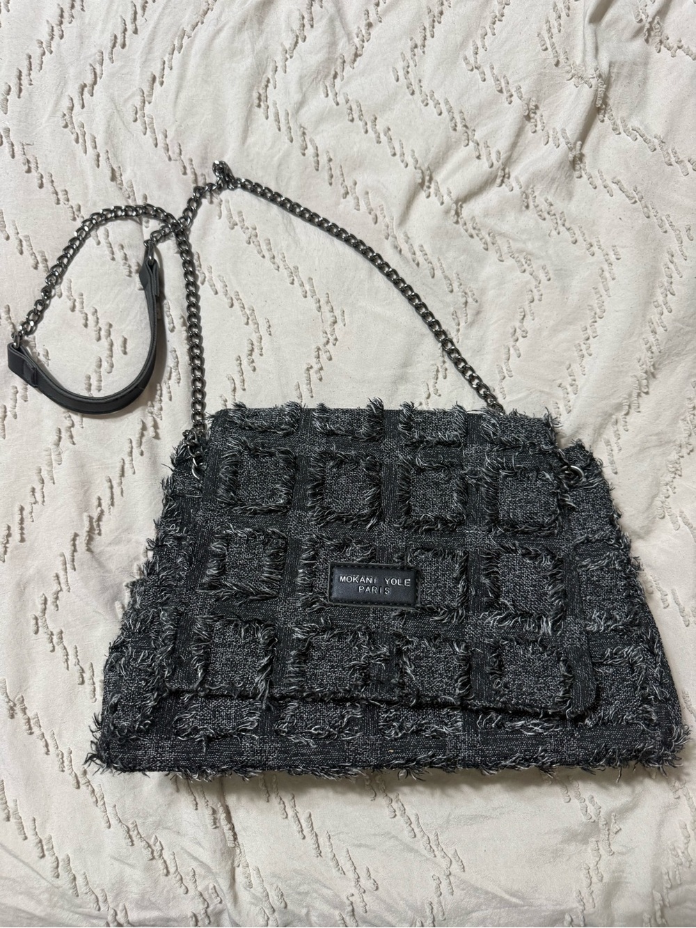 SHEIN Black Fringed Grid Crossbody Bag with Chain Strap